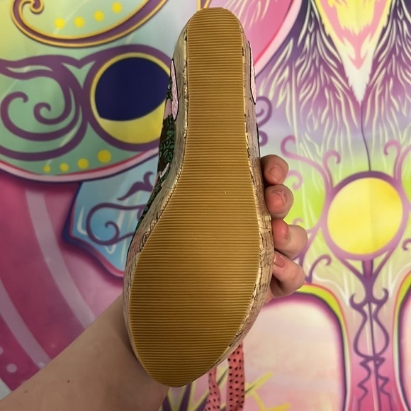 🆕🍓Too Fast Cirque Couture🍓Strawberry Wedges🍓 - Picture 11 of 15